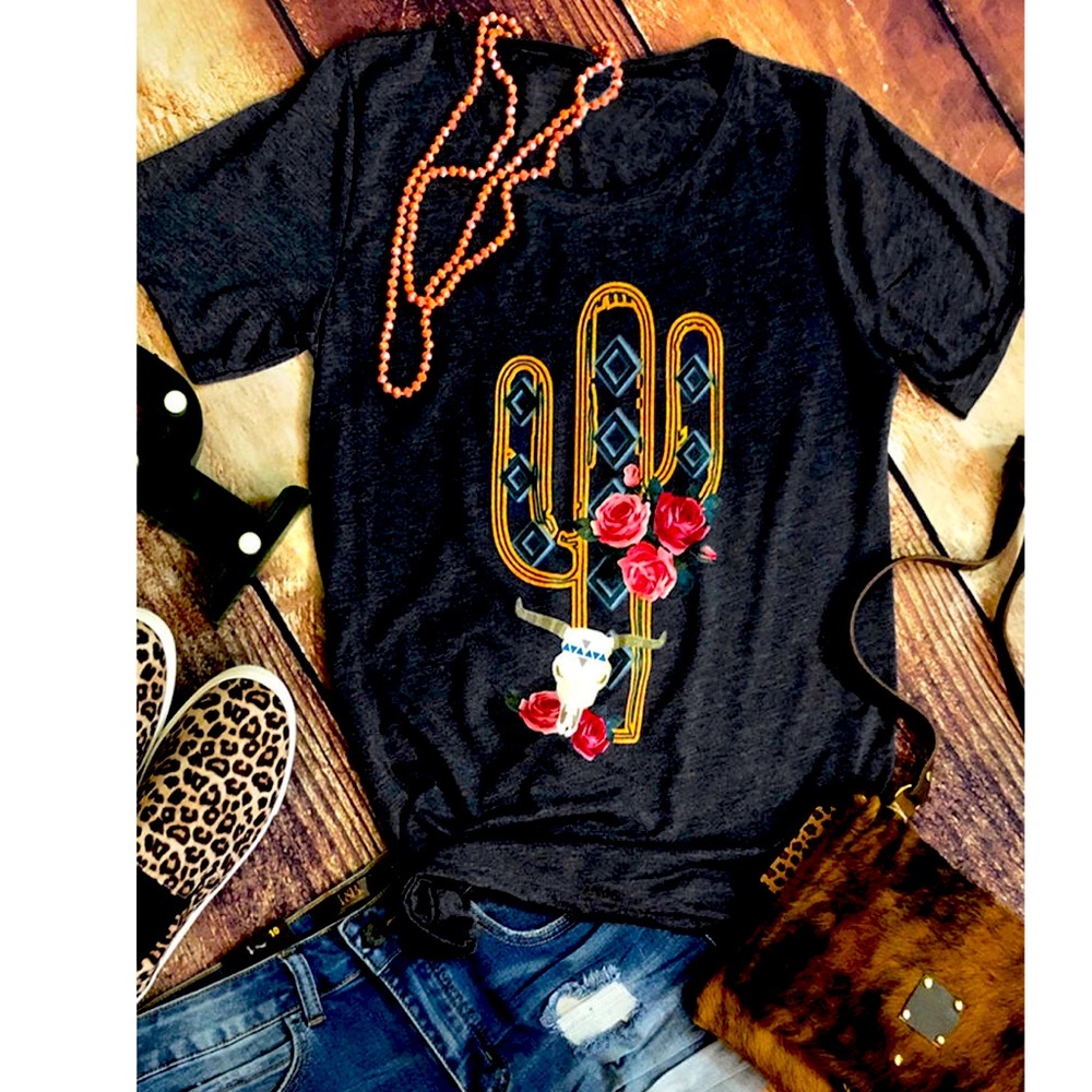 🌻Punchy Cactus T-Shirt🌻